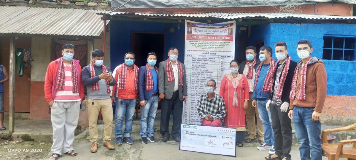 लायन्स क्लव अफ आँबुखैरेनी स्टारको पहलमा मृगौला रोगीलाई १ लाख ४२ हजार सहयोग