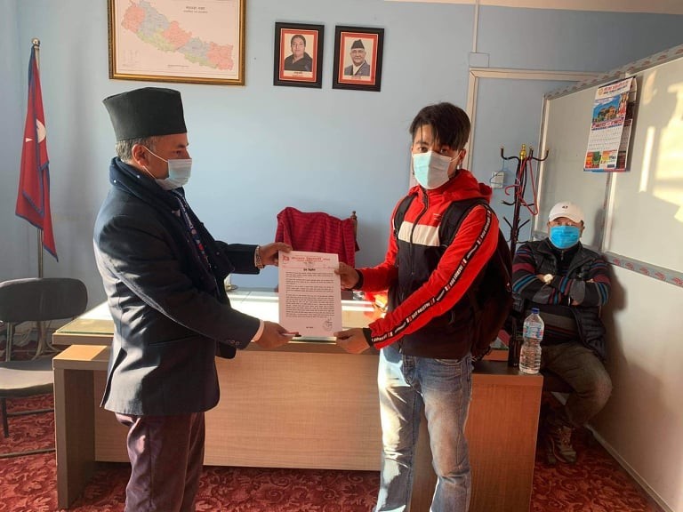 मनकामना माईको मन्दिर सर्वसाधारणको लागि खुला गर्न नेविसंघ शहिदलखनद्वारा प्रजिअलाई ज्ञापन पत्र