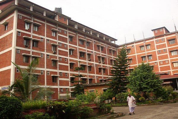 चितवनमा कोरोना संक्रमित बिरामीको चाप बढ्यो