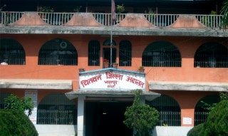 इच्छाकामना गाउँपालिका वडा नं. ५ का वडाध्यक्ष सिलवाल विरुद्ध चितवन अदालतमा जालसाजी मुद्दा दायर
