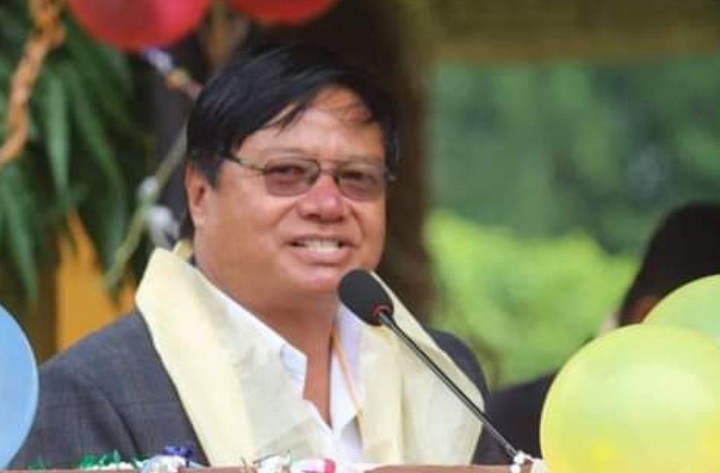 दाहाल–नेपाल समूहलाई चितवनमा अर्को झट्का, राप्ती नगरका पार्टी अध्यक्ष लामा ओली समूहमा