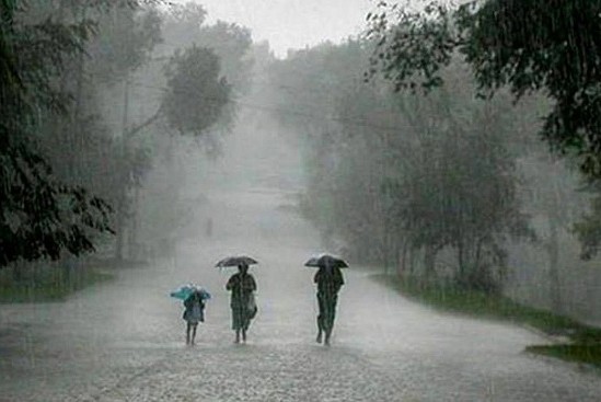 मौसमः काठमाडौ सहित विभिन्न स्थानमा बर्षा 