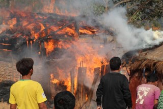 तनहुँको देवघाट स्थित बसेनीटारमा आगलागी हुँदा घर जलेर नष्ट 
