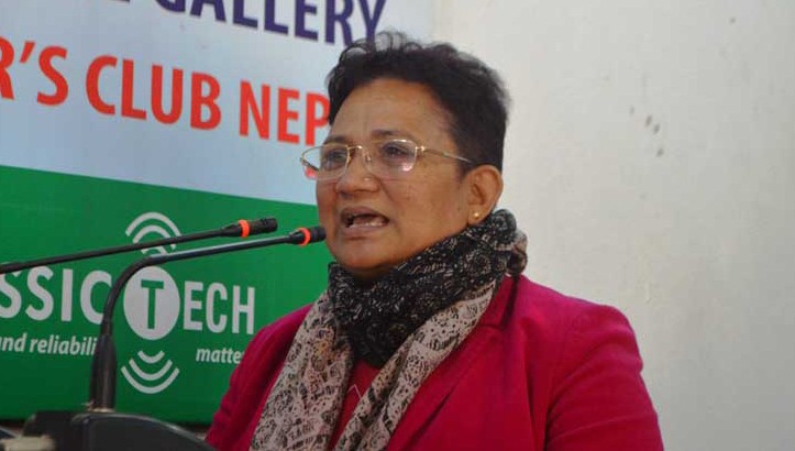महिलाहरुले ५० प्रतिशत अधिकार प्राप्तिका लागि आन्दोलन गर्नुपर्ने नेता भुसालको भनाइ 