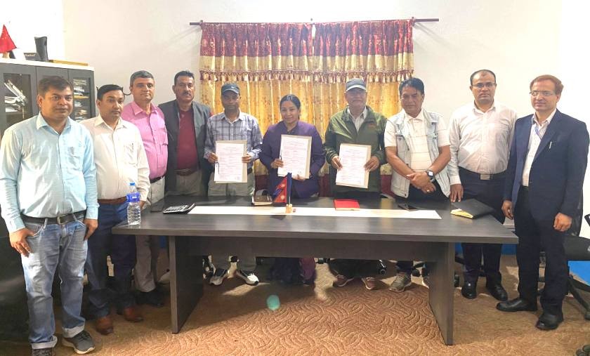 दिव्यनगरमा खानेपानी आयोजनाका लागि सम्झौता