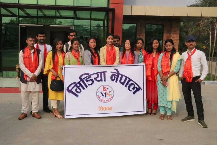 मिडिया नेपाल चितवनको अध्यक्षमा समीक्षा पुरी