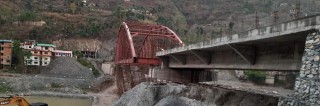 हावाहुरीले फिस्लिङ-भुम्लिचोक जोड्ने मोटरेबल पुलमा क्षति पुर्‍यायो
