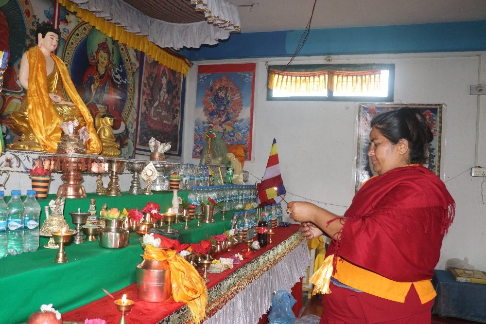 नेछेन थार्वालिङ्ग बौद्ध गुम्बा देवघाटले पनि पुजा पाठ गरि २५६५ औँ बुद्ध जयन्ती मनायो