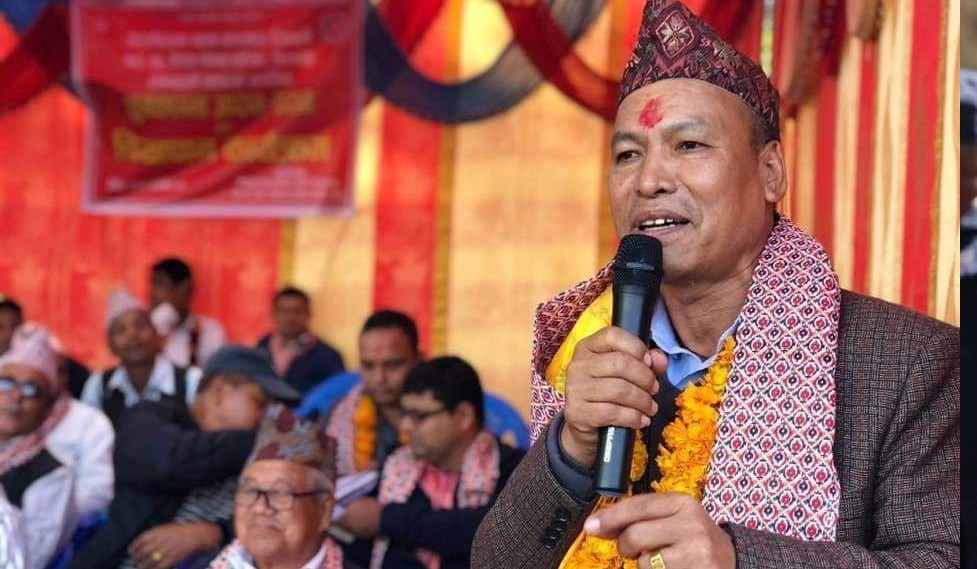 म पार्टी अध्यक्ष केपी ओलीकै साथमा छुः प्रदेश सांसद राम बहादुर गुरुङ