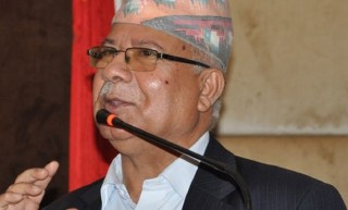 प्रदेश १ काे नाम राख्न मुख्यमन्त्री राईलाई माधव नेपालको सुझाव