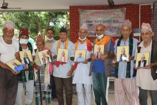 देवघाटका ३८ जना जेष्ठ नागरिकलाई फोटोद्वारा सम्मान