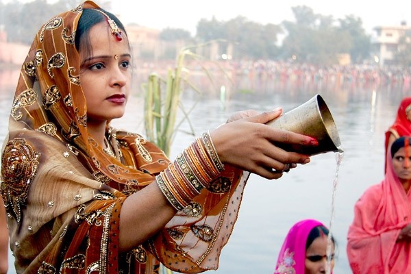 छठ पर्व अन्तरगत आज ‘खरना’ मनाउँदै 