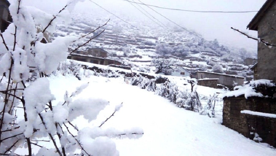 जुम्लामा हिउँले कठ्यांग्रिएर दुईजनाको मृत्यु, दर्जनौं फसेको अनुमान