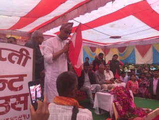बुवाको सपना पुरा गर्न भन्दै खुमबहादुरका छोराले रोजे राजनीति