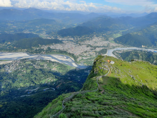 गर्मी महिनामा मानुङकोटमा पर्यटकको चहलपहल घट्यो