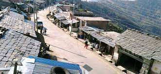 बैतडीको पाटन र खोड्पे बजार नजिक बसपार्क अभाव 