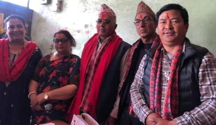 ५ दिन अघि माओवादी केन्द्र प्रवेश गरेका एमालेका पूर्व वडासदस्य रामचन्द्र त्रिपाठी पूनः एमालेमै फर्किए