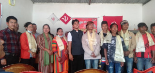 आँबुखैरेनीका दर्जनौ युवाहरु माओवादी केन्द्रमा प्रवेश