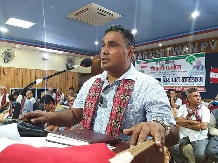 रत्ननगर नगरपालिकाको मेयरमा काँग्रेसको उम्मेद्वार प्रल्हाद सापकोटा