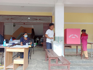 इच्छाकामनामा शान्तिपूर्ण रुपमा मतदान हुदै, मध्यान्हसम्म २५ प्रतिशत मत खस्यो