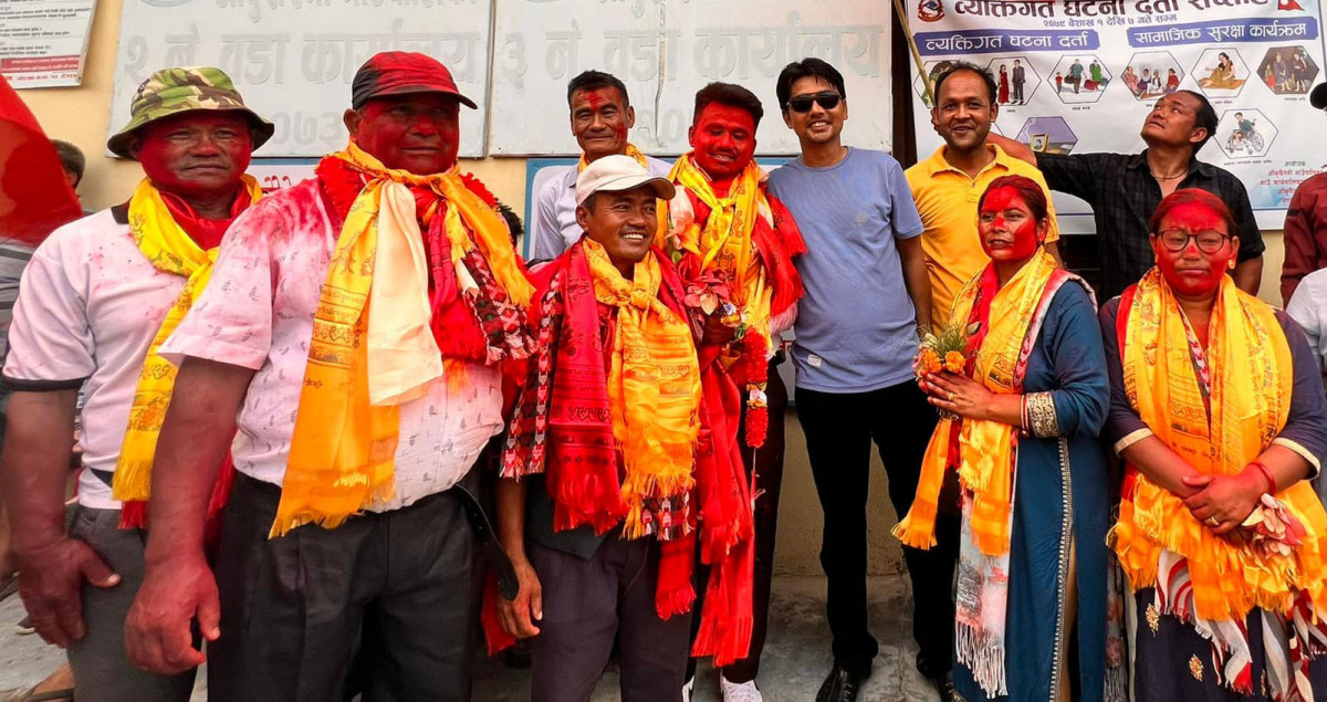 आँबुखैरेनी २ को वडाध्यक्षमा भारी मतले २९ वर्षीय युवा आश गुरुङ निर्वाचित, माओवादी केन्द्रले प्यानलै जित्यो