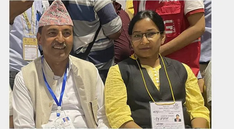भरतपुरमा मतान्तर बढाउदै रेनु दाहाल