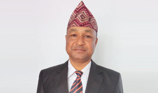ट्राफिक प्रहरी सई भित्रिकोटीको असुली धन्दा ,फेललाई पास नै कमाल