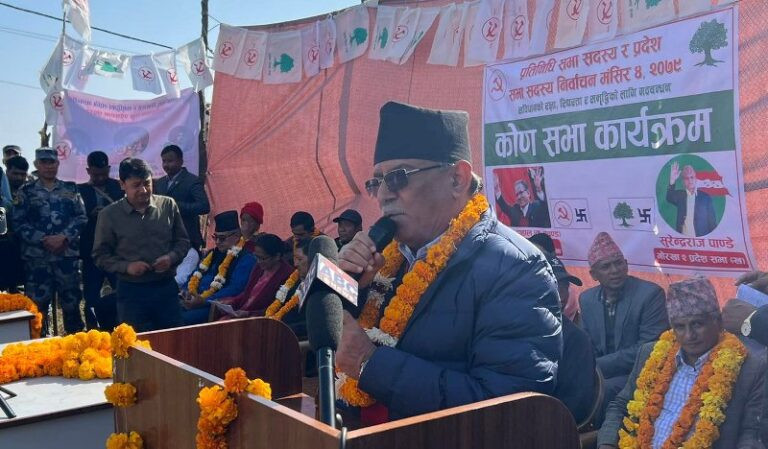 गोरखाको कच्ची सडक पाँच वर्षभित्र पिच हुन्छ : प्रचण्ड
