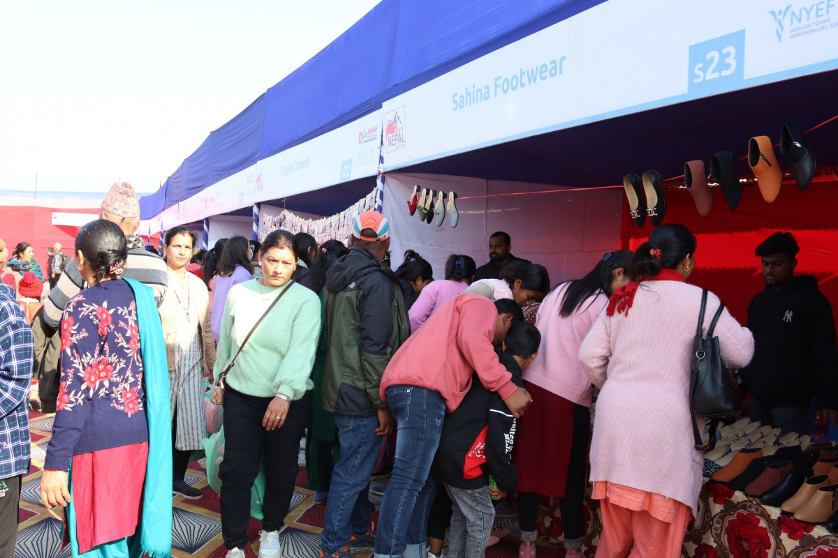 चितवन महोत्सव : मेड इन नेपाल अवलोकन गर्ने बढे