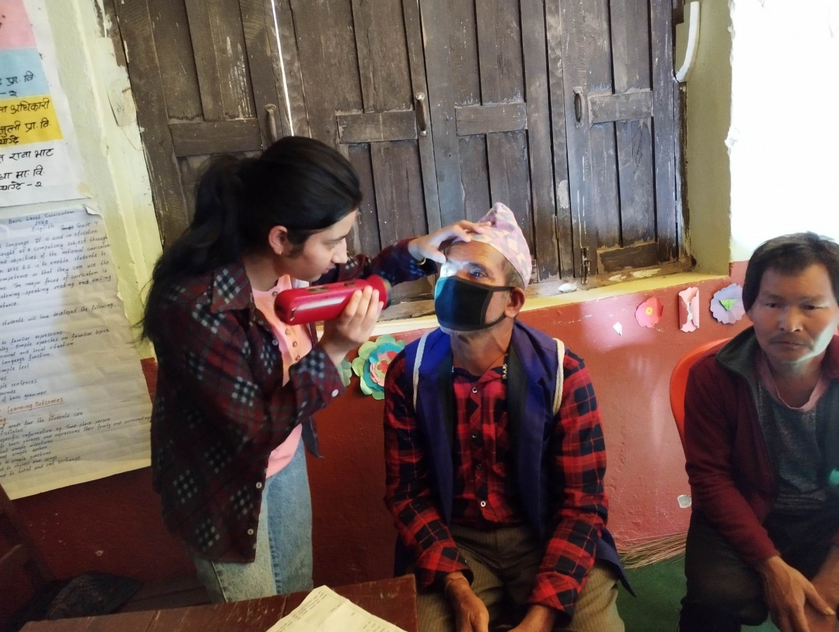 म्याग्देमा निःशुल्क आँखा शिविरको दोश्रो दिन ५३६ जनाको आँखाको परिक्षण