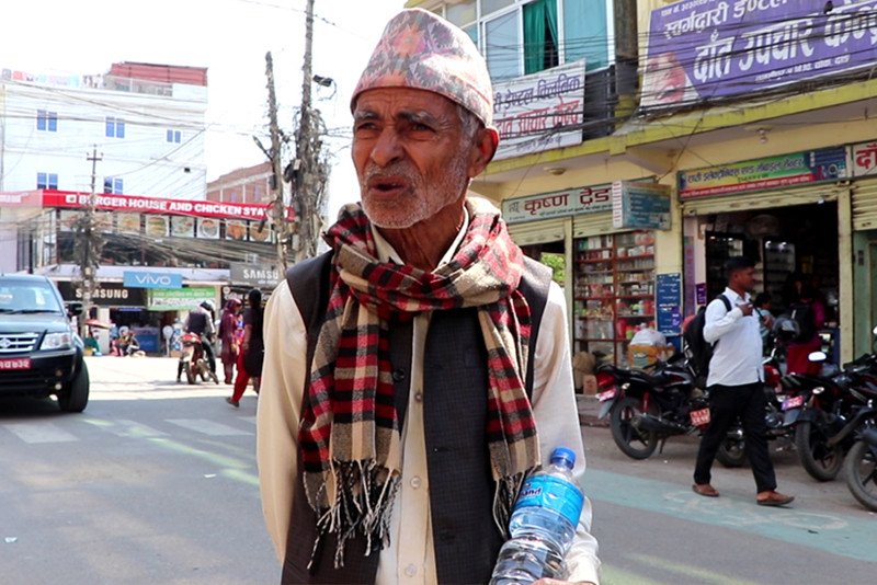 ७५ वर्षीय जानकीलाल जव ३८ वर्षकी महिलाको प्रेममा परे...