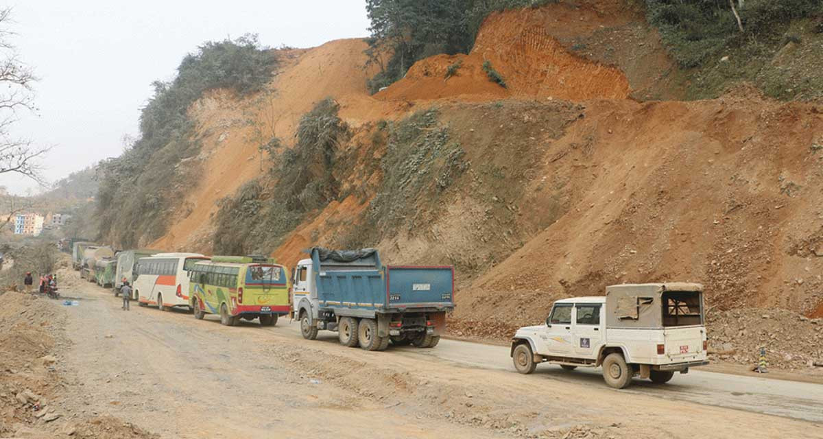 निर्माणधिन मुग्लिन–पोखरा सडक अन्तर्गत विमलनगर–घाँसीकुवा खण्ड अझै थप १८ दिन बन्द हुने