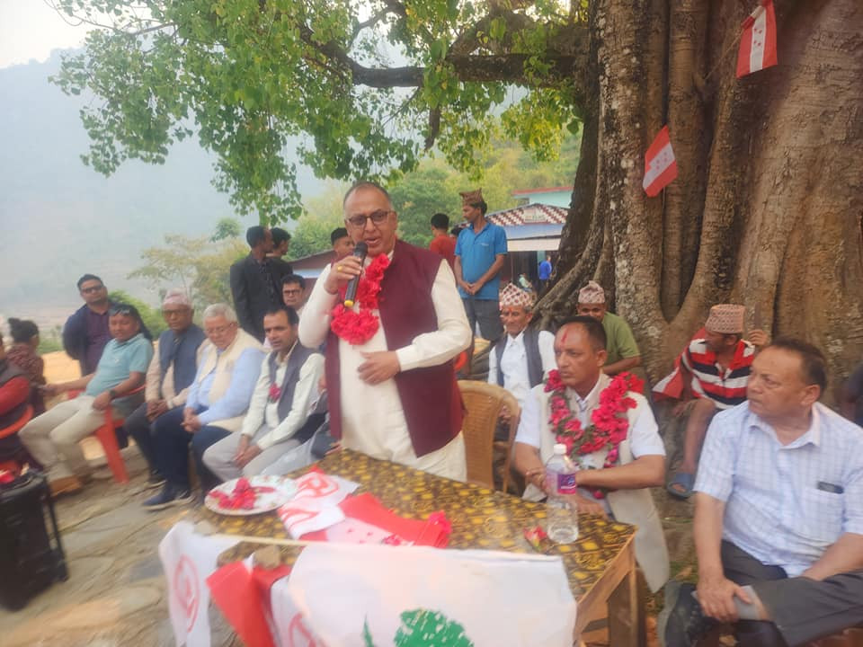 भट्टराईलाई भोट हाल्न पाउनु गौरवको विषय हो : पूर्वमन्त्री भण्डारी