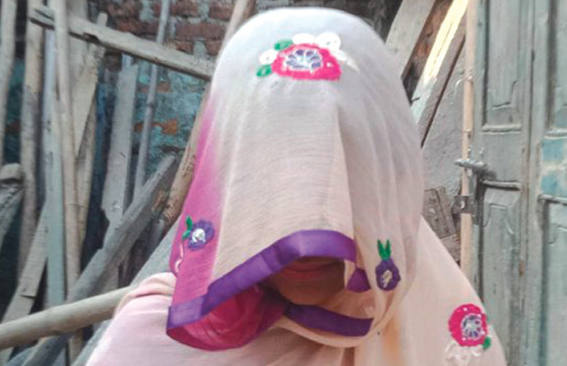 भाईको फोटो देखाएर दाइसँग विवाह, विवाहपछि भाइसँग शारीरिक सम्पर्क