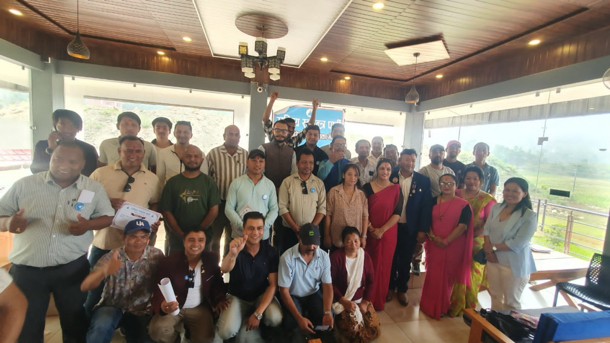 राष्ट्रिय स्वतन्त्र पार्टी आँबुखैरेनीको भेला सम्पन्न, सभापतिमा राम श्रेष्ठ चयन, वडा समिति पनि गठन