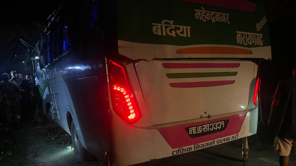 बाँकेमा बस दुर्घटना: सातजनाको मृत्यु