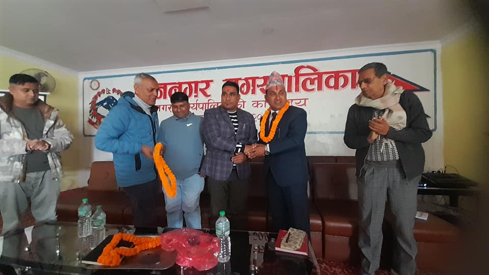 रत्ननगरमा नयाँ प्रमुख प्रशासकीय अधिकृतको रुपमा सुकदेव लम्सालको स्वागत
