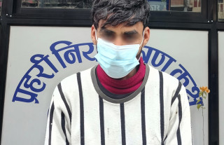 आँबुखैरेनीको बरादीमा अवैध लागुऔषध सहित १ जना पक्राउ