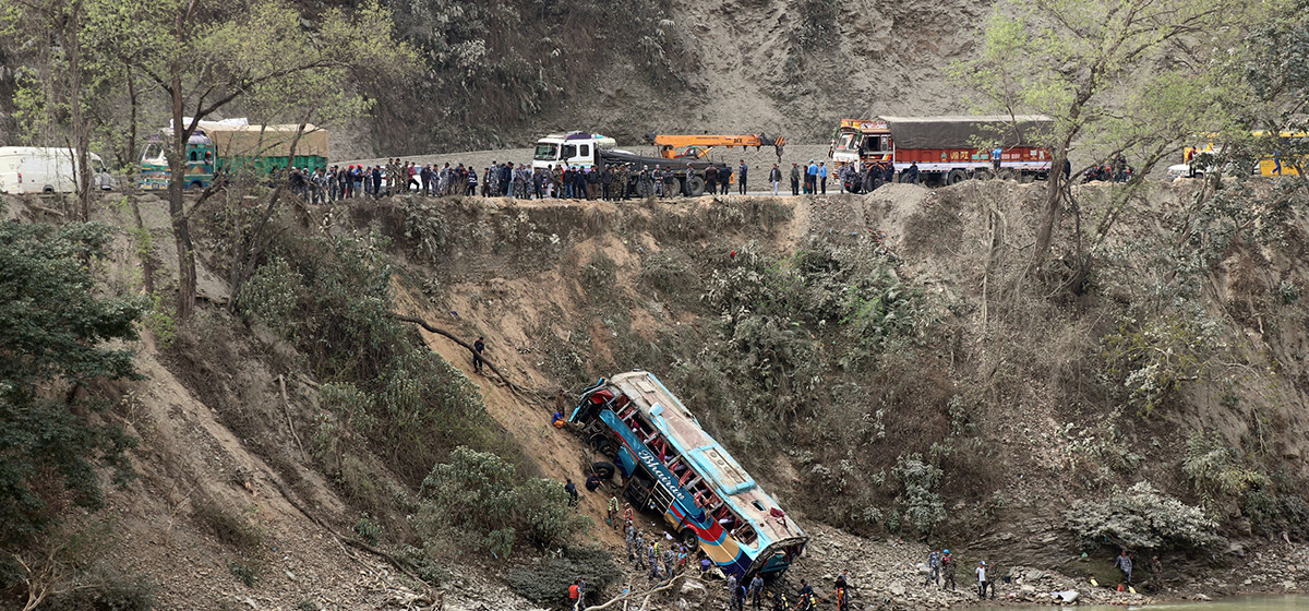 धादिङ बस दुर्घटनाका मृतक सातै जनाको सनाखत