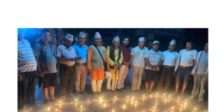 सिमलताल बस दुर्घटना र जहाज दुर्घटनाका मृतक र वेपत्ताको सम्झनामा कुरिनटारमा दीप प्रज्वलन