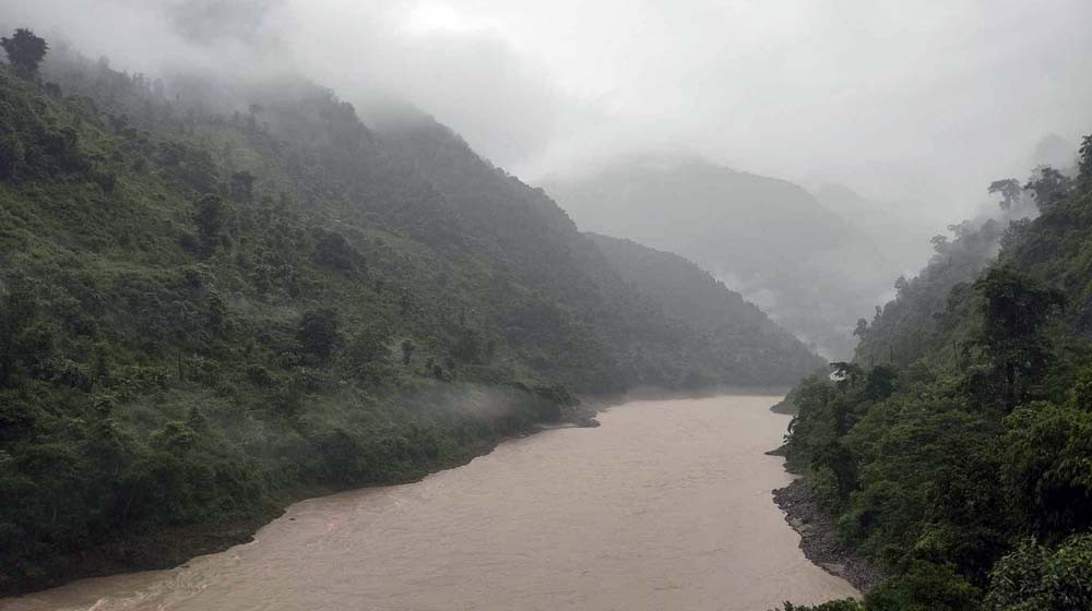 आजको मौसम : मुग्लिन सहित धेरै स्थानमा बिहानैदेखि बर्षा, ४ प्रदेशमा भारी वर्षा हुने