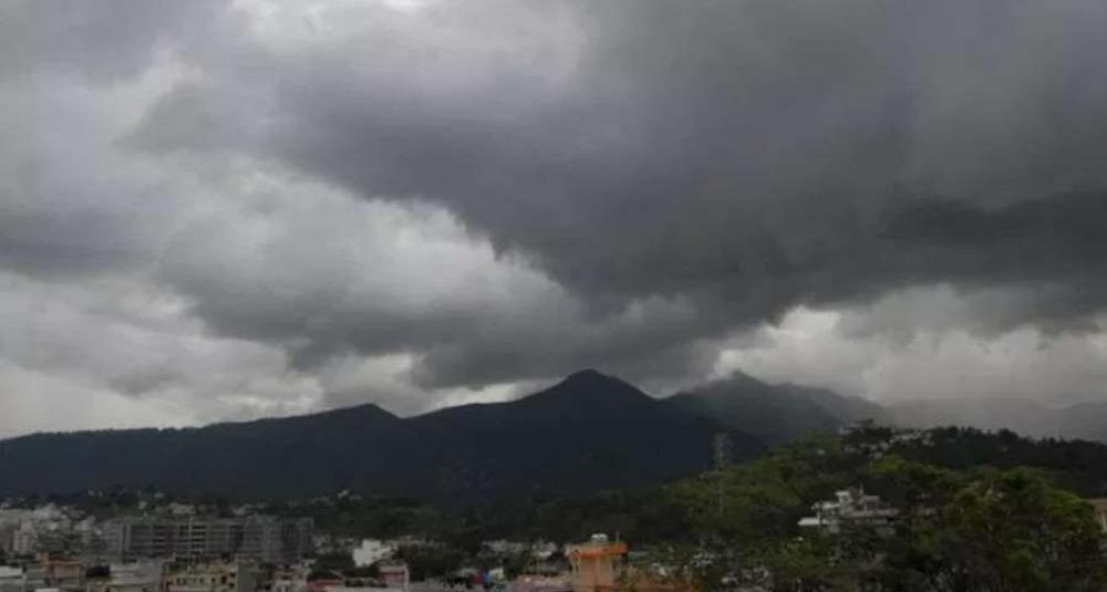 आजको मौंसम : उच्च पहाडी तथा हिमाली क्षेत्रमा वर्षा र हिमपातको सम्भावना