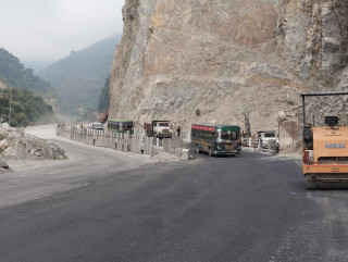 मुग्लिन–नारायणगढ सडकखण्डमा निर्माणधिन २ पुल संचालनमा