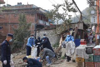 आँबुखैरेनीमा बृहत् सरसफाई कार्यक्रम सम्पन्न