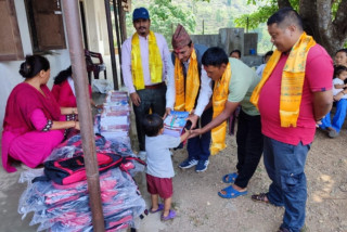 सेवा अहिले नेपाल काठमाडौँद्वारा विद्यार्थीलाई स्टेसनरी बितरण