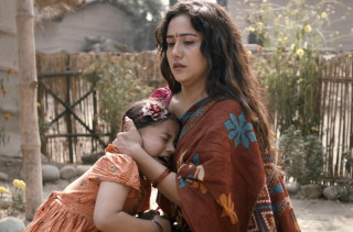 विवादका बिच बक्स अफिसमा बलियो ‘लालीबजार’ : ५ करोडभन्दा बढीको व्यापार