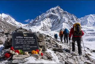 ‘सगरमाथा नेपालको गौरव हो’