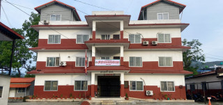 तनहुँका तीन सहकारीलाई कृषि सामग्री अनुदान