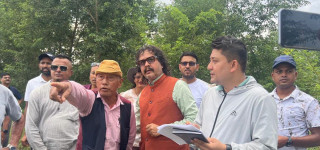 सांसद ढकालद्वारा चितवन–१ का विकास आयोजनाको अनुगमन