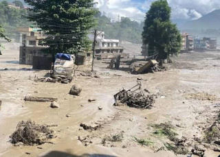रसुवा बाढीमा मानवीय क्षति १,३६७ पुग्यो, ५ हजारभन्दा बढी अझै सम्पर्कविहीन